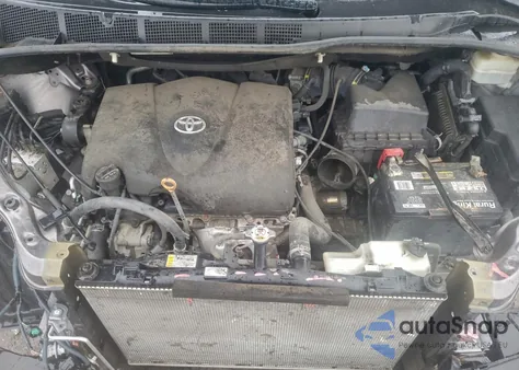 2018 Toyota Sienna Xle из США, поврежденный, VIN 5TDYZ3DC9JS929083